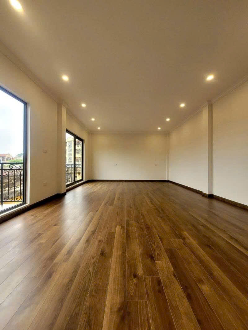 CC bán nhà riêng phố Tân Mai, Ô TÔ VÀO NHÀ 48m 6T- Gara Ô tô, Lô góc. LH CC Hiền: 0986430899
